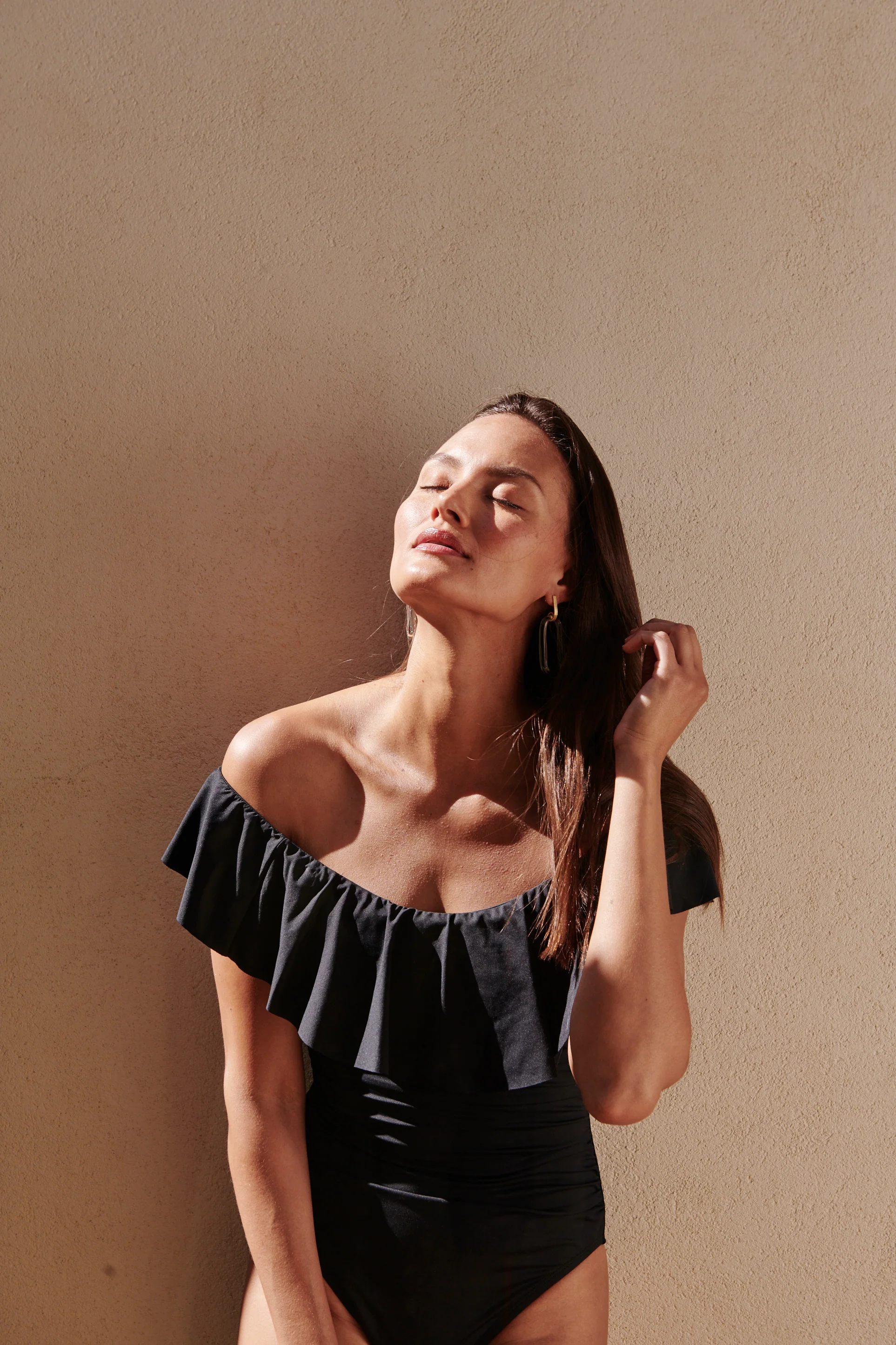 Island Goddess Off Shoulder Ruffle One Piece - Black - Image 4