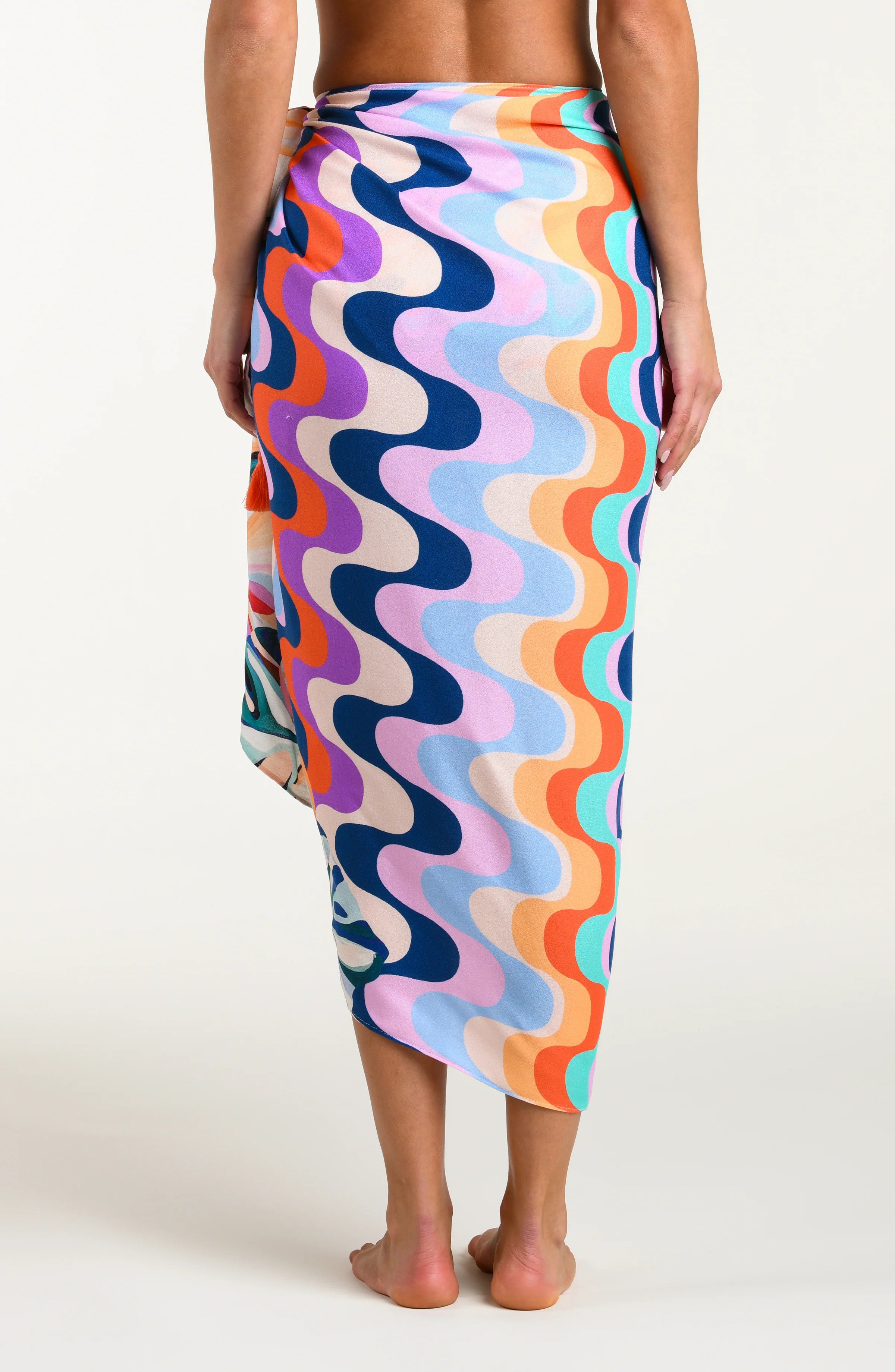 Sunshine 79 Untamed Tropics Sarong - Image 2