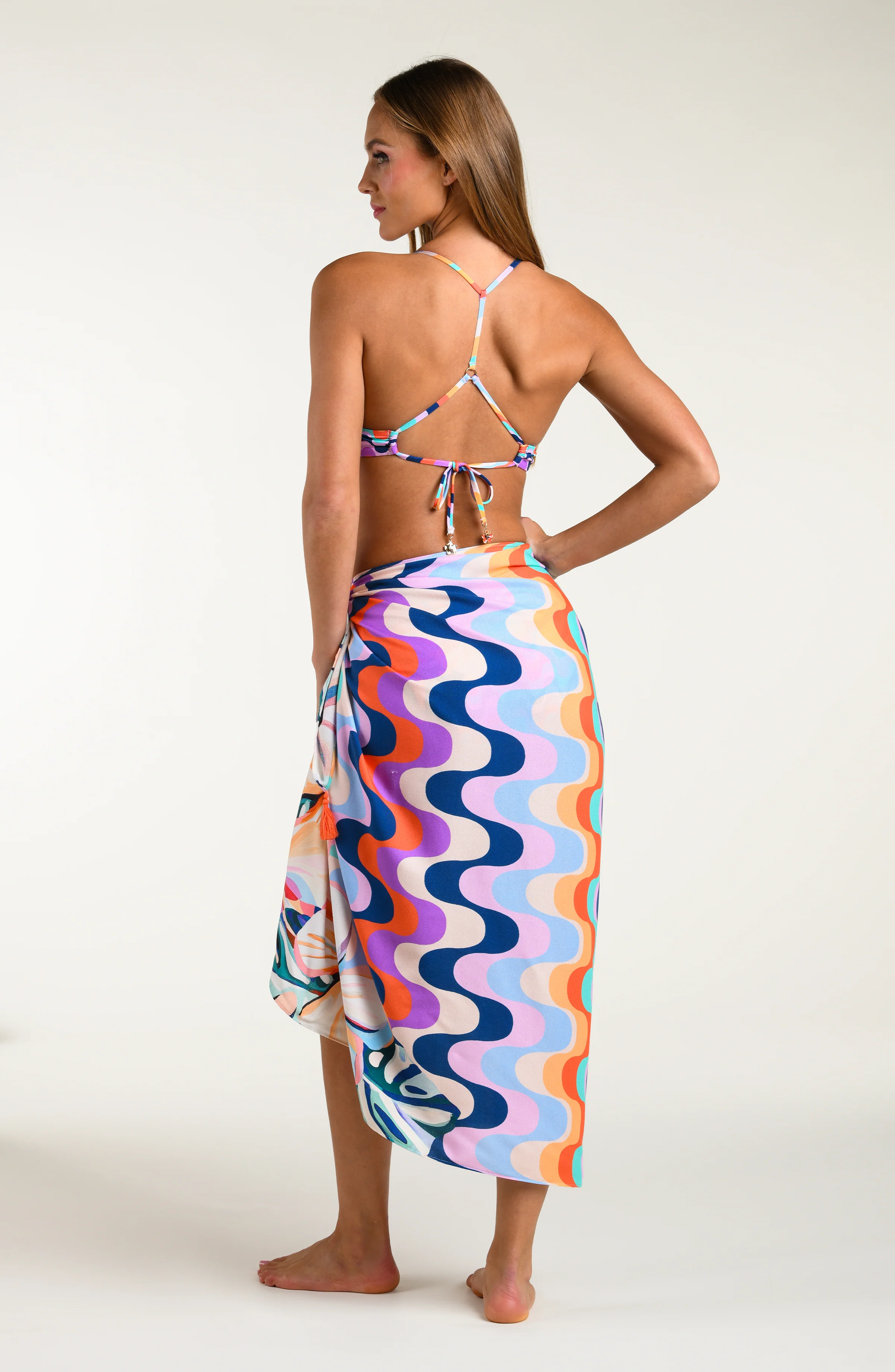 Sunshine 79 Untamed Tropics Sarong - Image 4