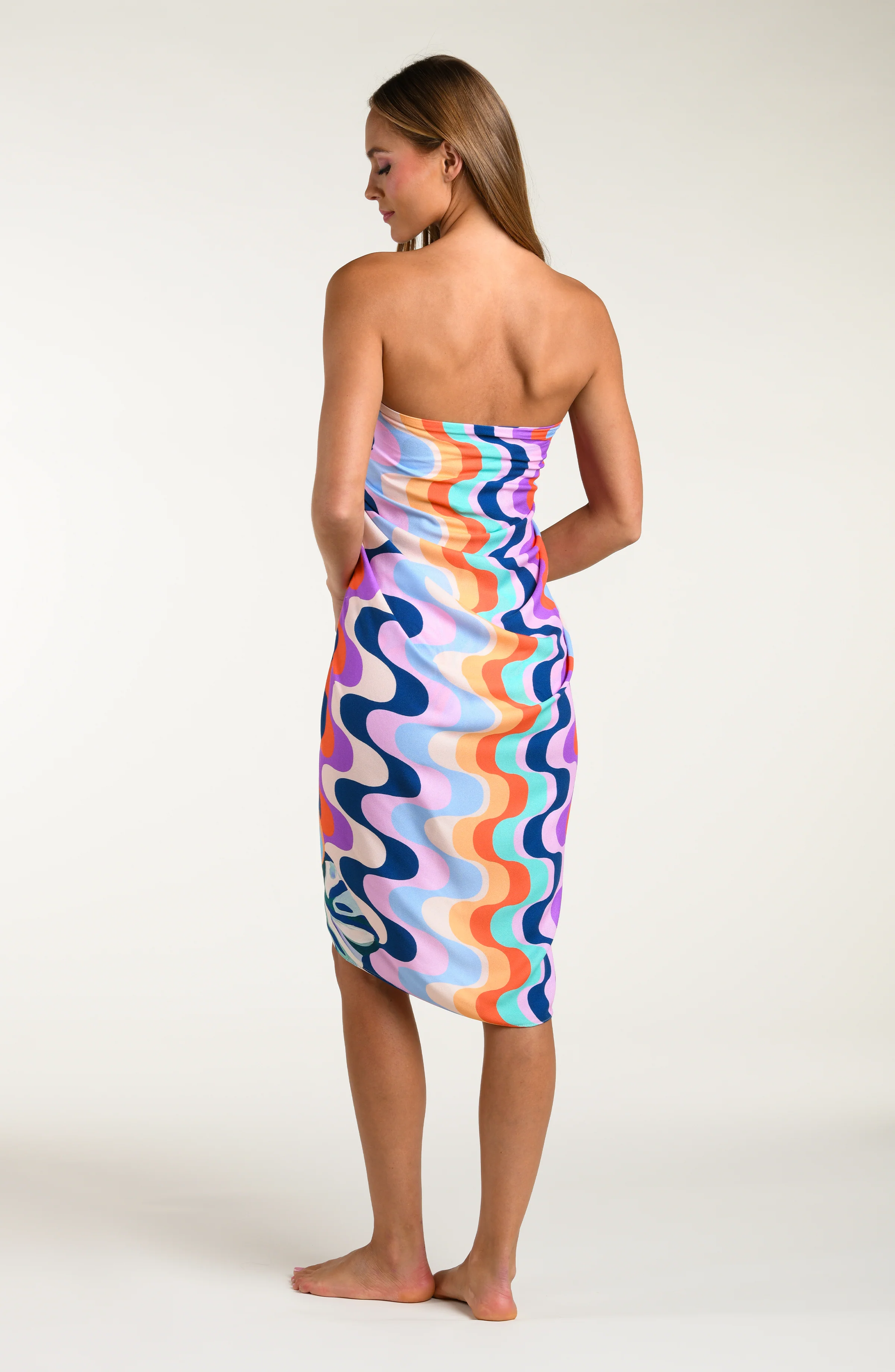 Sunshine 79 Untamed Tropics Sarong - Image 8